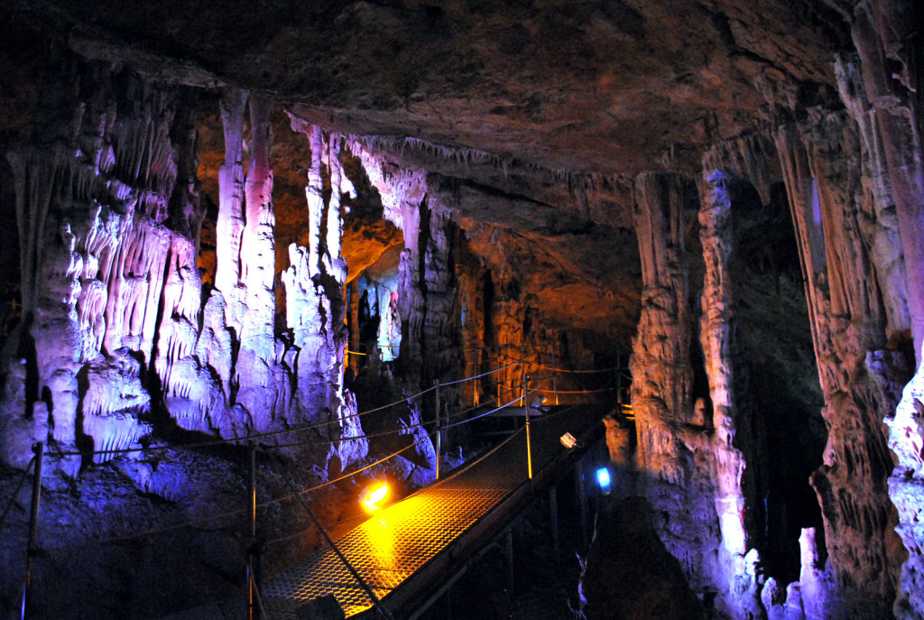 Пещера Зевса, Крит